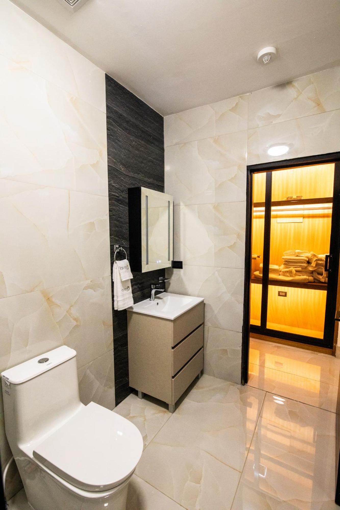 Lovera Hotel Santiago De Los Caballeros Extérieur photo